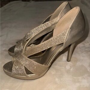 Fioni Night Women’s Gold Glitter Strap Heels- Size 10